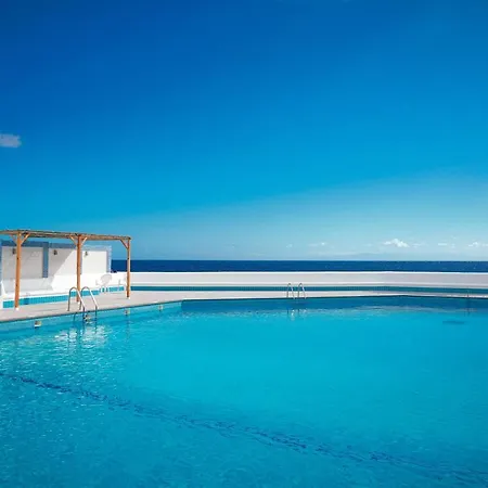 Marina Blue, Caletillas * Κανδελάρια