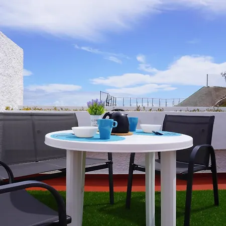 Marina Blue, Caletillas * Κανδελάρια