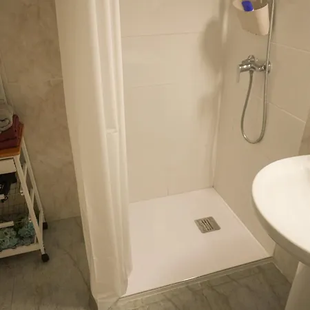 Marina Blue, Caletillas Κανδελάρια